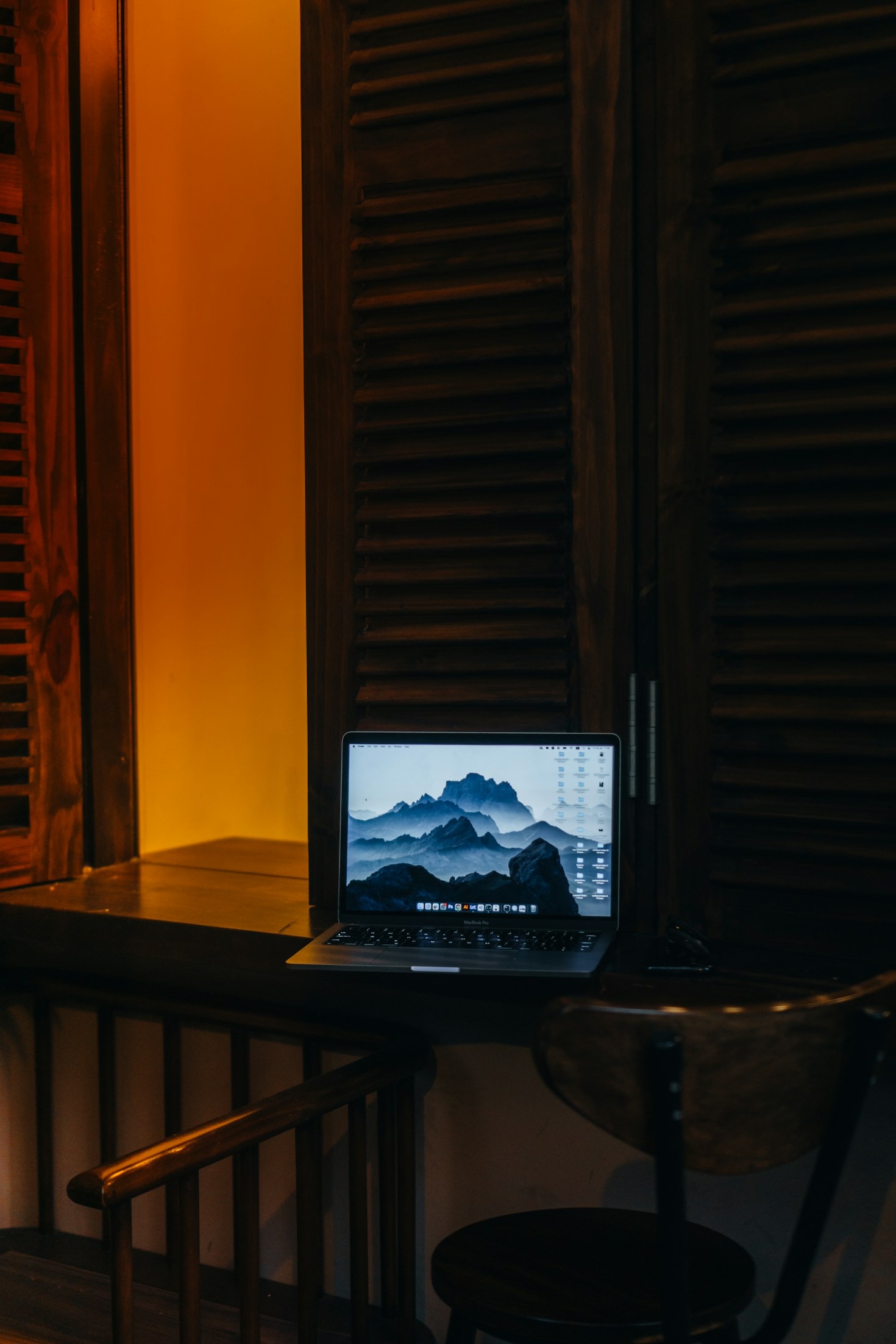 Five Ways To Optimize Your Desk Setup